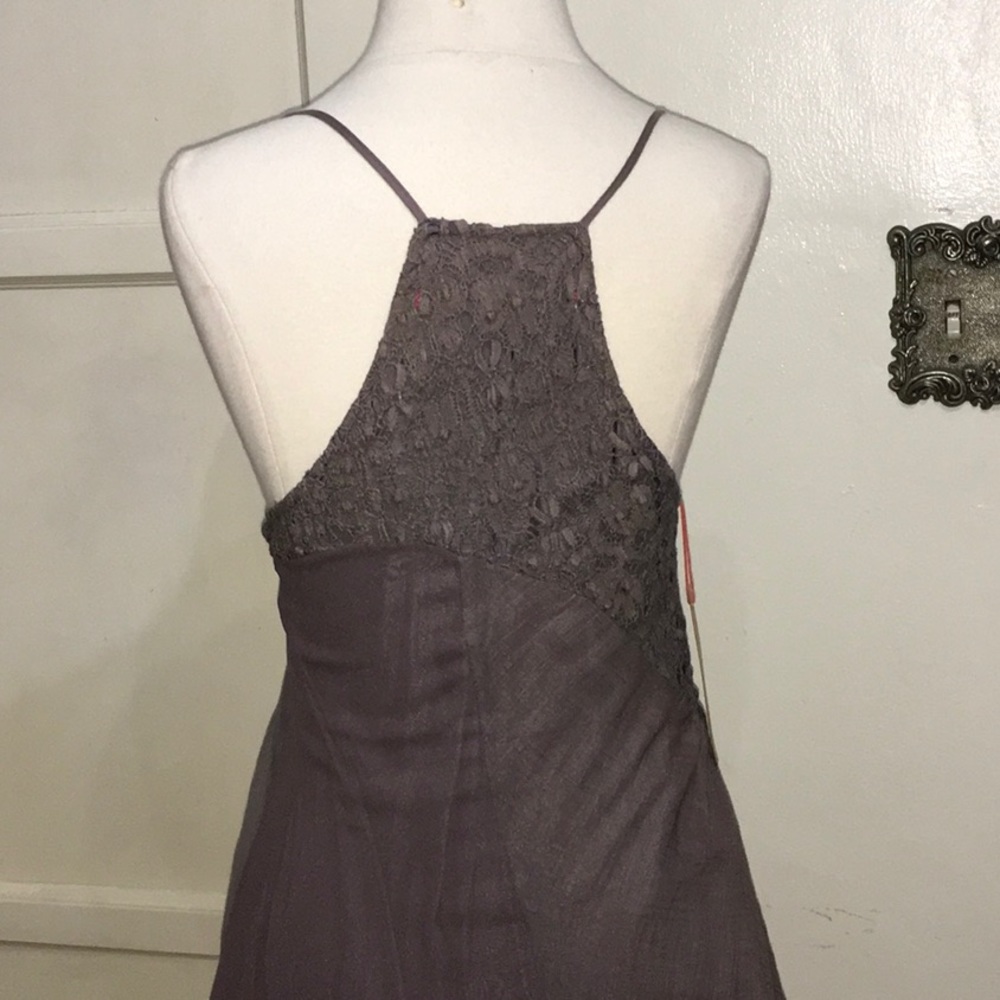 A Commom Thread Dress - Picture 7 of 15